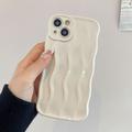 iPhone 15 3D Linear Wavy Tasche - Weiß